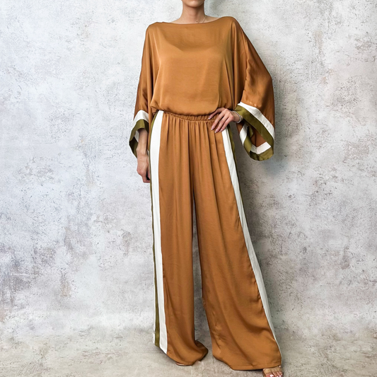 Conjunto camel con contraste