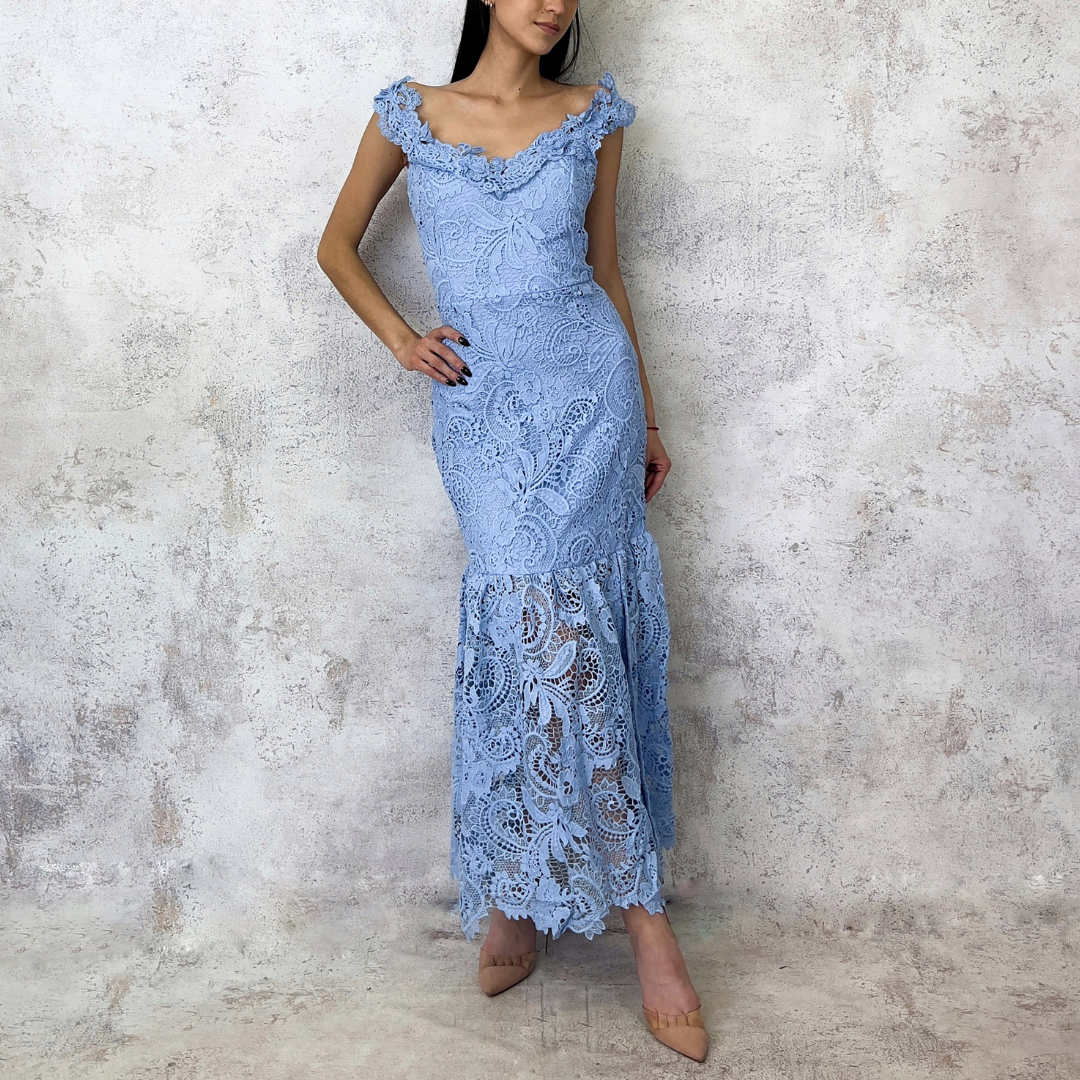 Vestido de guipiur floreado azul