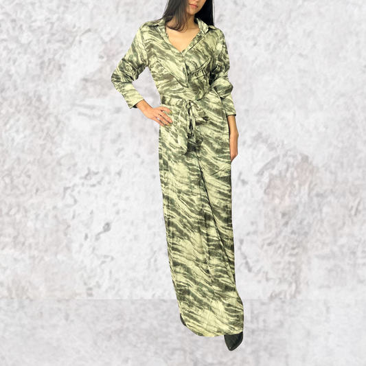 Jumpsuit verde estampado animal print