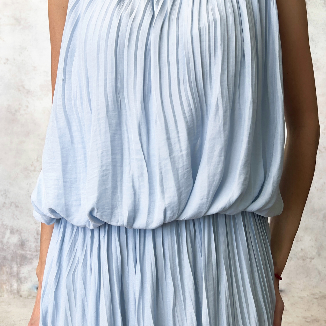 Vestido de gasa en color azul