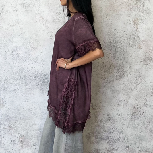 Blusa corta asimetrica morada