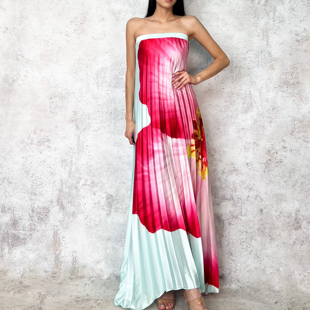 Vestido largo tableado flor rosa