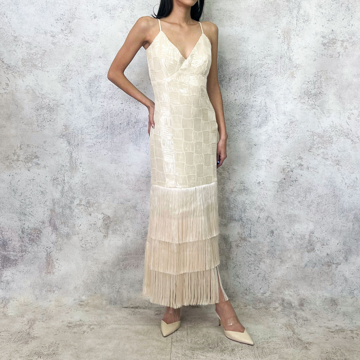 Vestido midi lentejuela flecos dorado