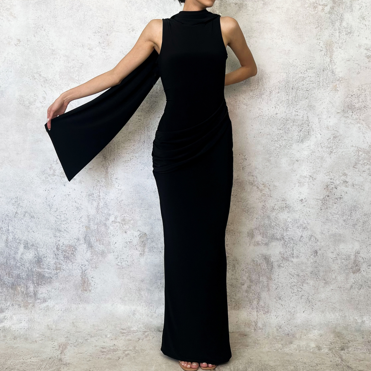 Vestido largo negro de licra
