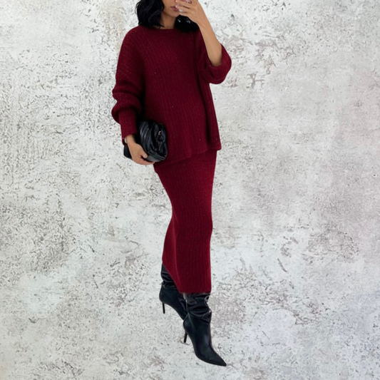 Set de falda y sueter en tejido vino