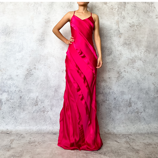 Vestido largo olanes asimétricos magenta