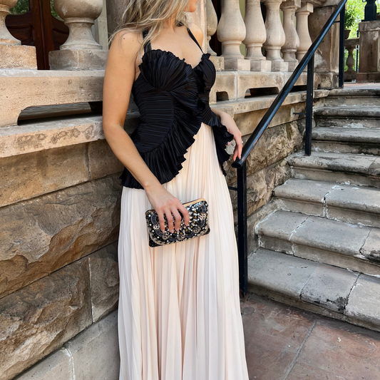 Vestido largo tableado beige