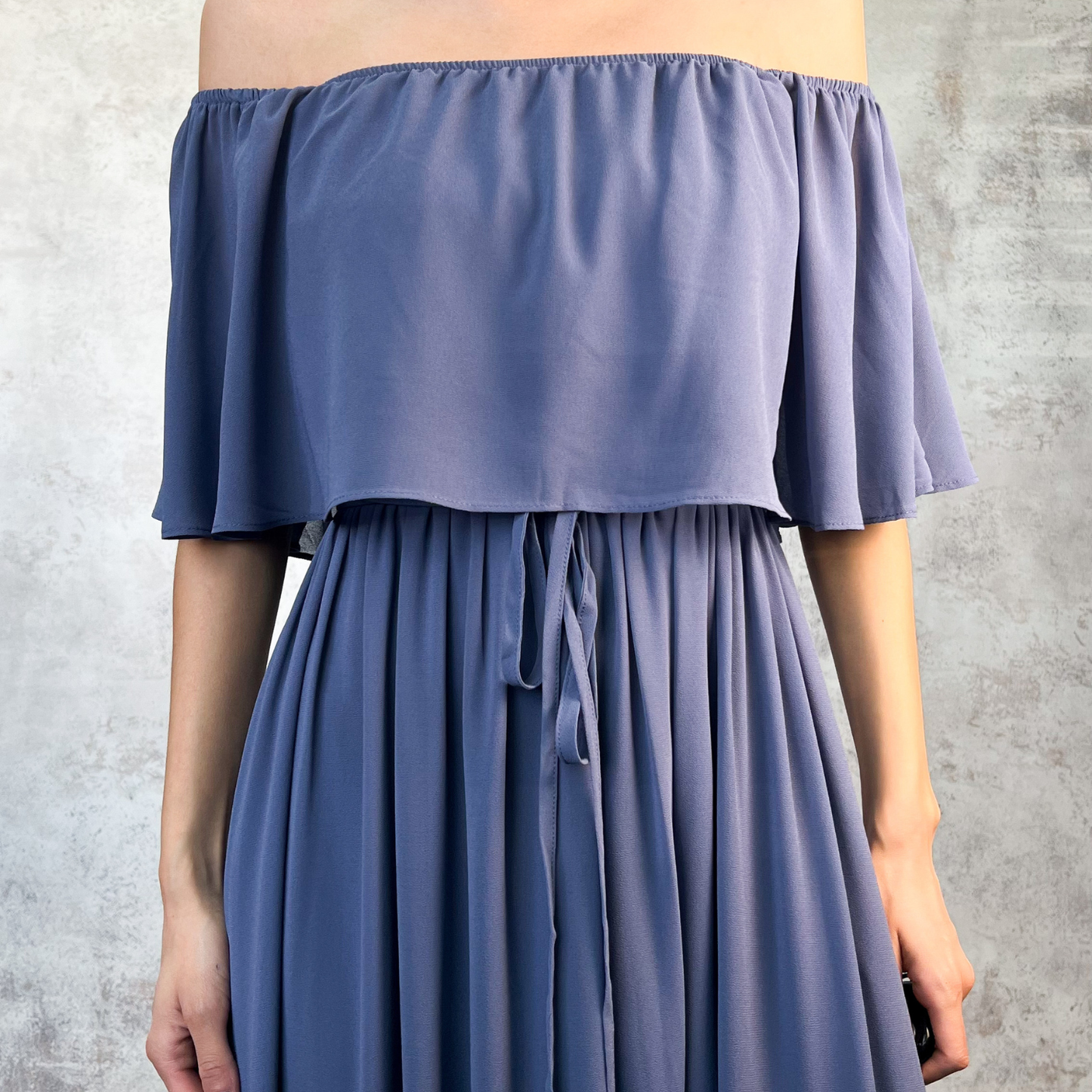 Maxivestido largo hombros descubiertos azul