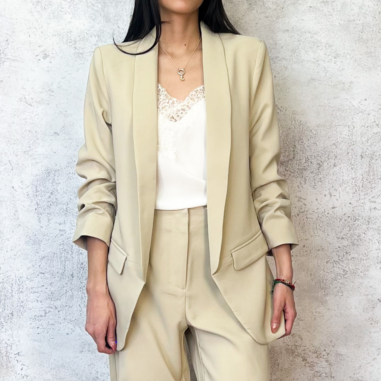 Blazer beige manga 3/4