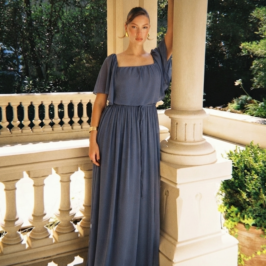 Maxivestido largo hombros descubiertos azul