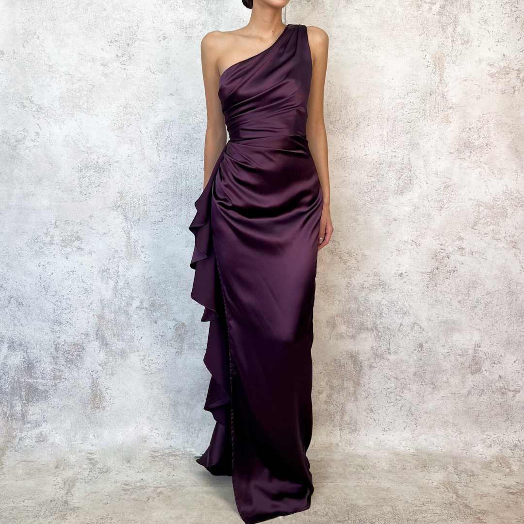Vestido largo satinado purpura