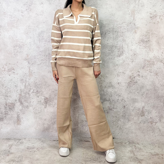 Set de punto caki rayado