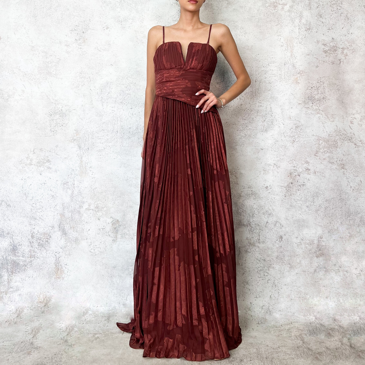 Vestido largo strapless chedron
