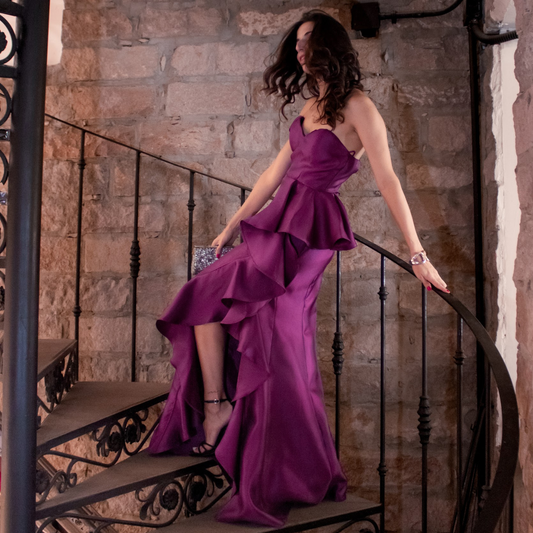 Vestido largo olanes purpura