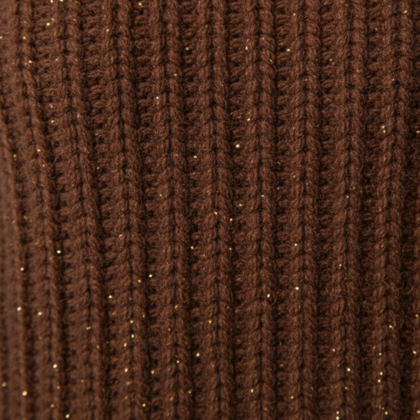 Set de falda y sueter en tejido cafe