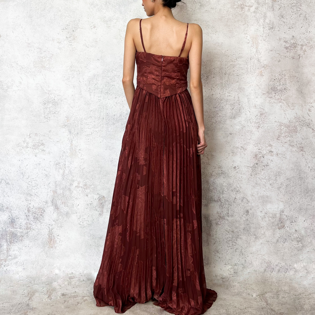Vestido largo strapless chedron