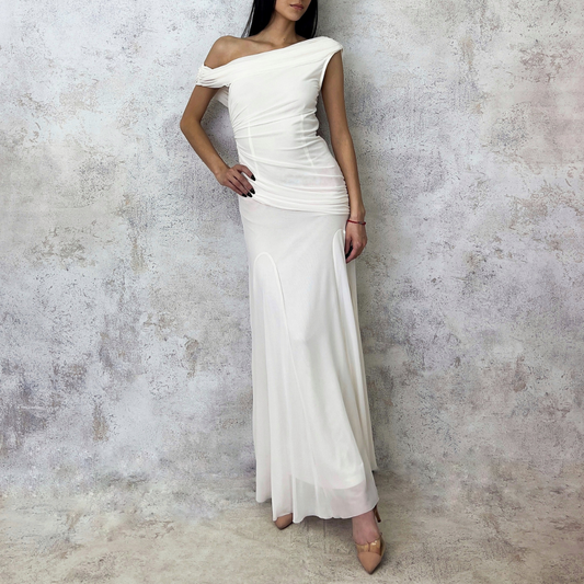 Vestido midi de mesh en color crema