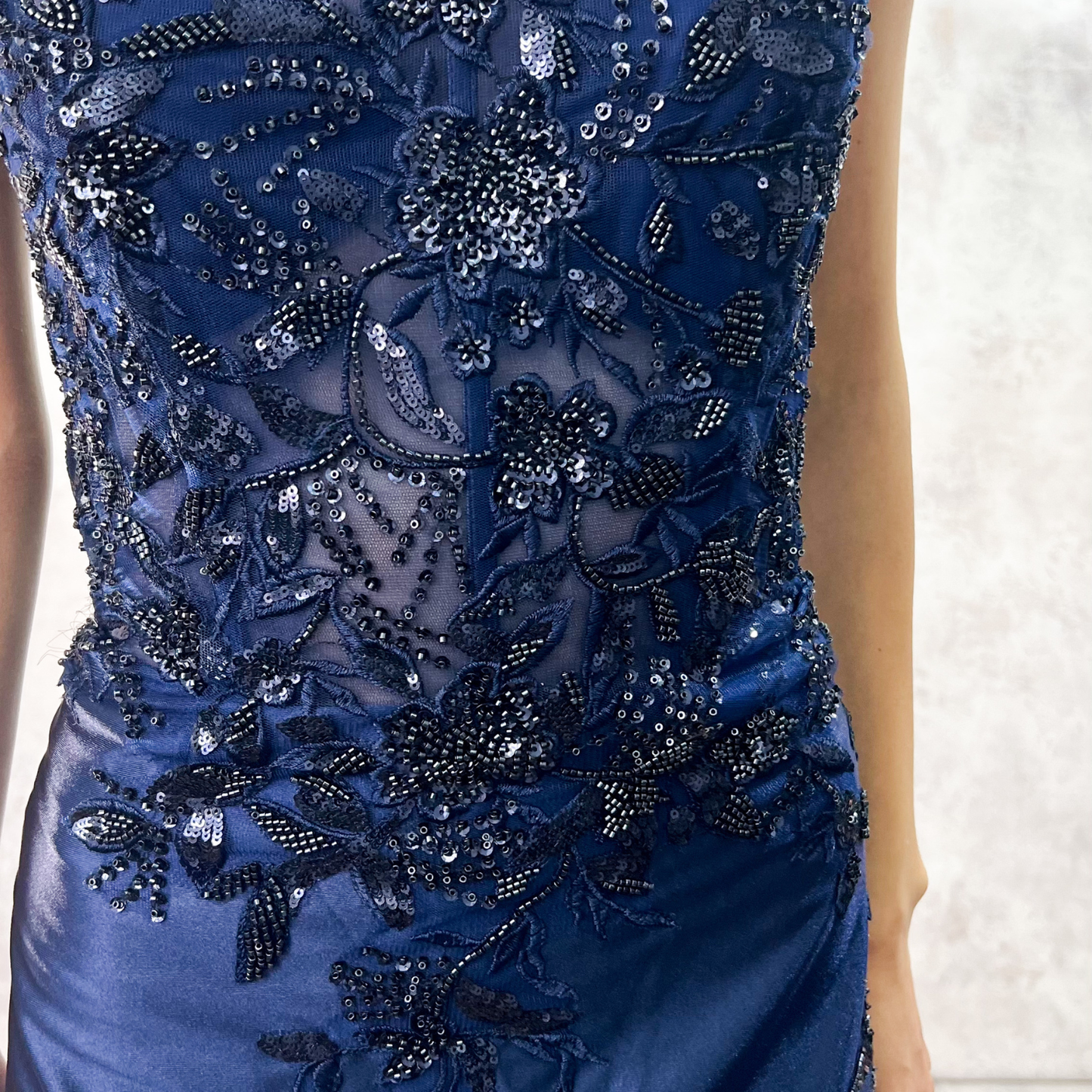 Vestido largo strapless de corset azul