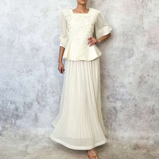 Set falda y blusa peplum ivory