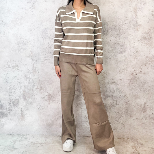 Set de punto taupe rayado