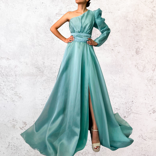 Vestido largo de organza verde menta