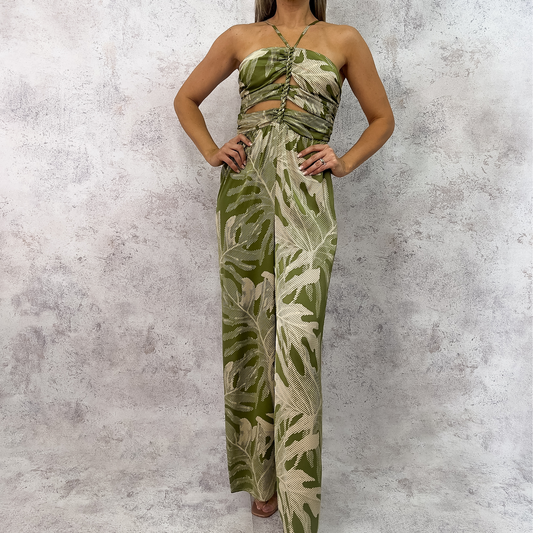 Jumpsuit tirantes cruzados verde.