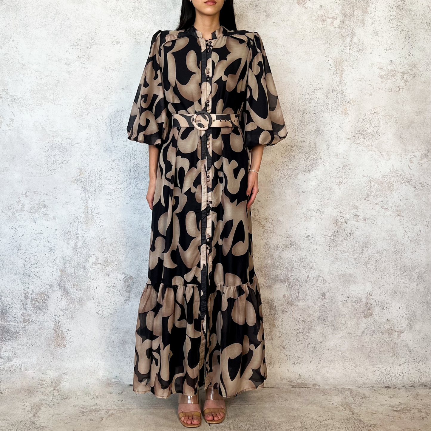 Vestido midi estampado figuras beige