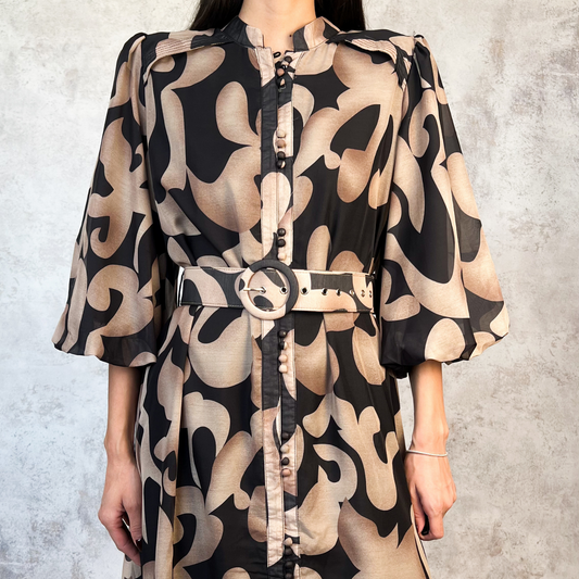 Vestido midi estampado figuras beige