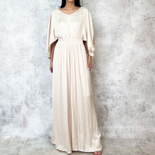 Jumpsuit beige aberturas en piernas