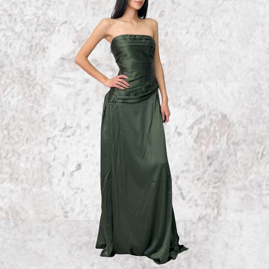 Vestido largo verde olivo satinado
