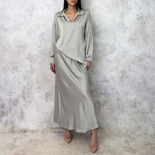 Conjunto de falda satinado gris