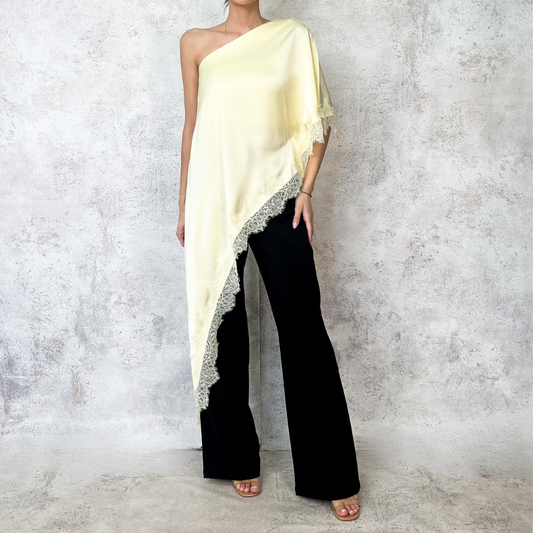 Blusa amarilla asimetrica