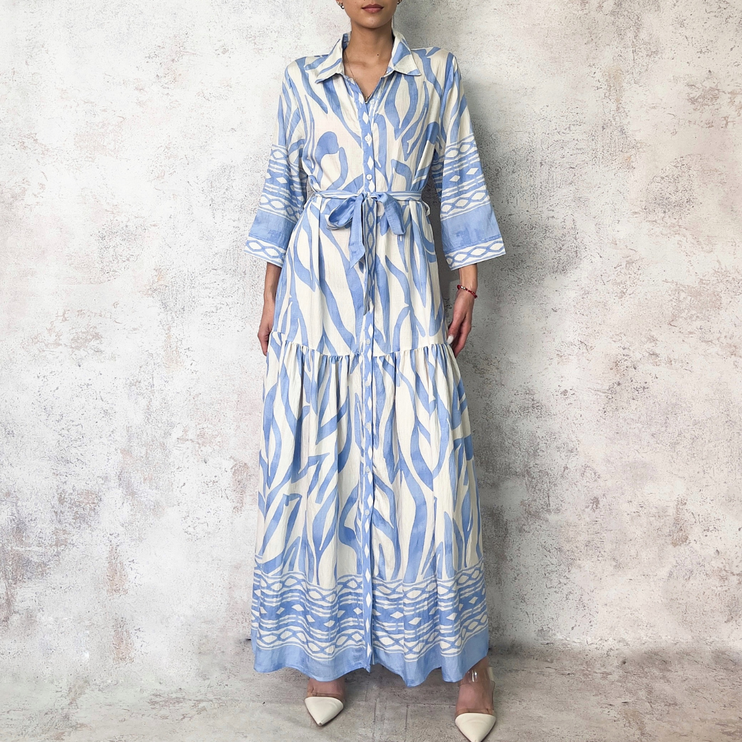 Vestido camisero blanco estampado azul