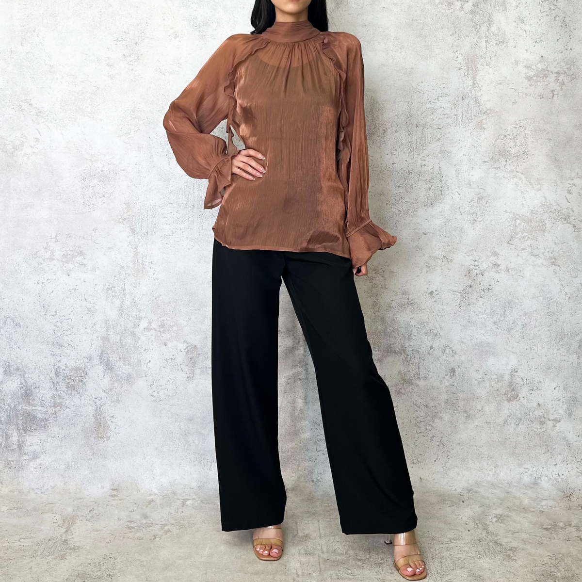 Blusa de organza moka