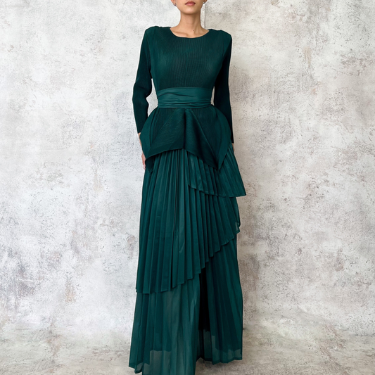 Conjunto de falda y blusa verde