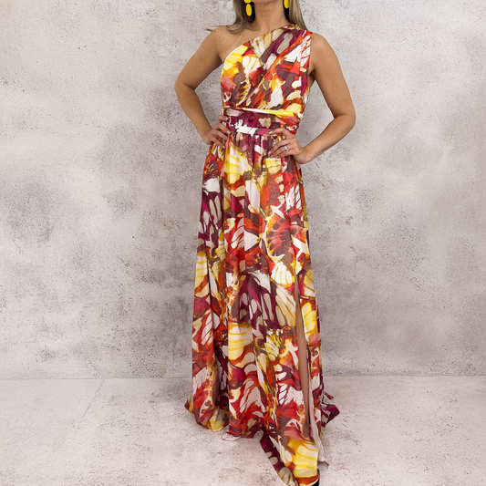 Maxi vestido un hombro floral.