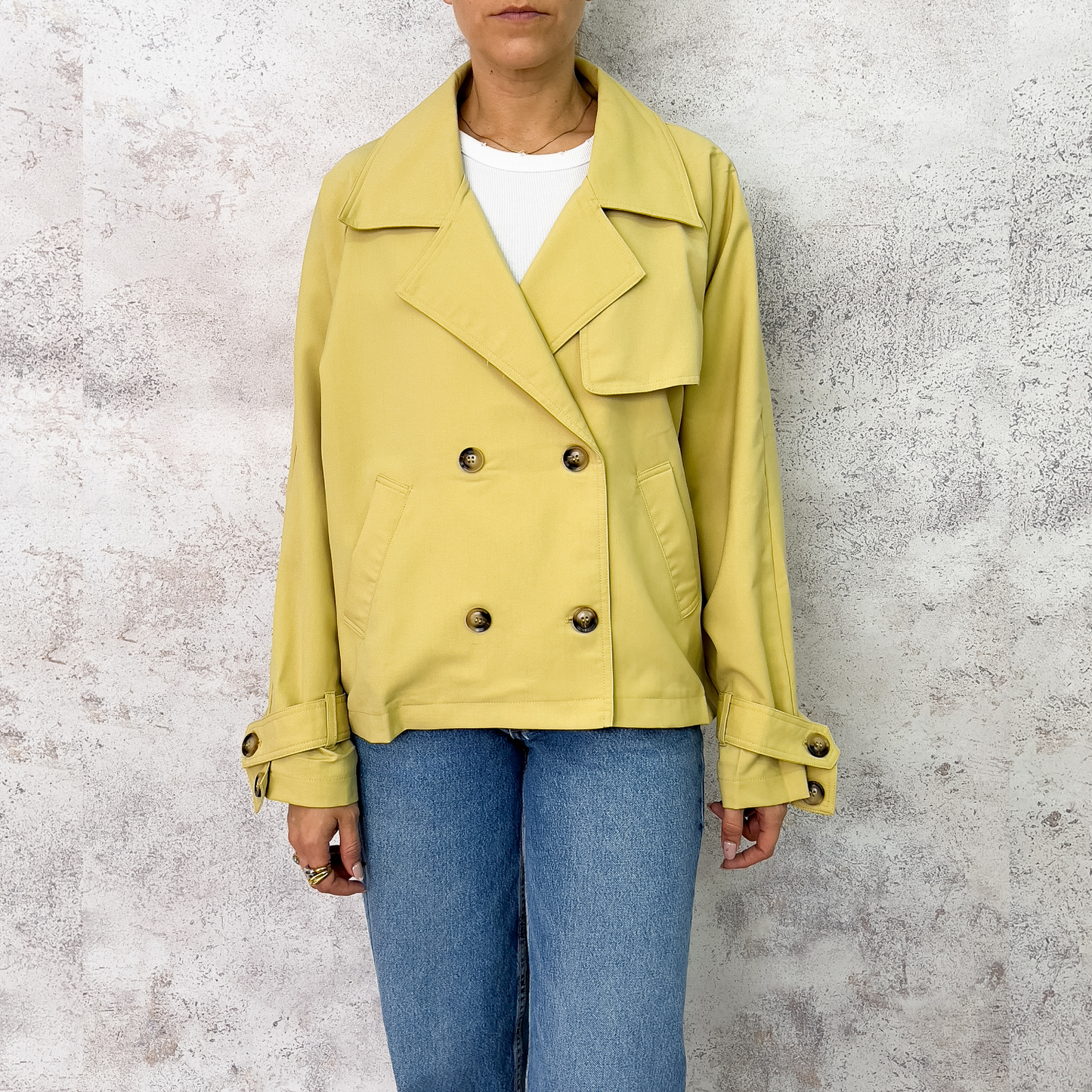 Jacket corta verde lima.