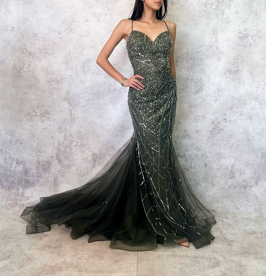 Vestido largo tul bordado pedreria olivo