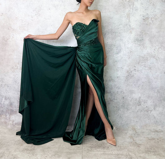 Vestido largo strapless satin bordado verde