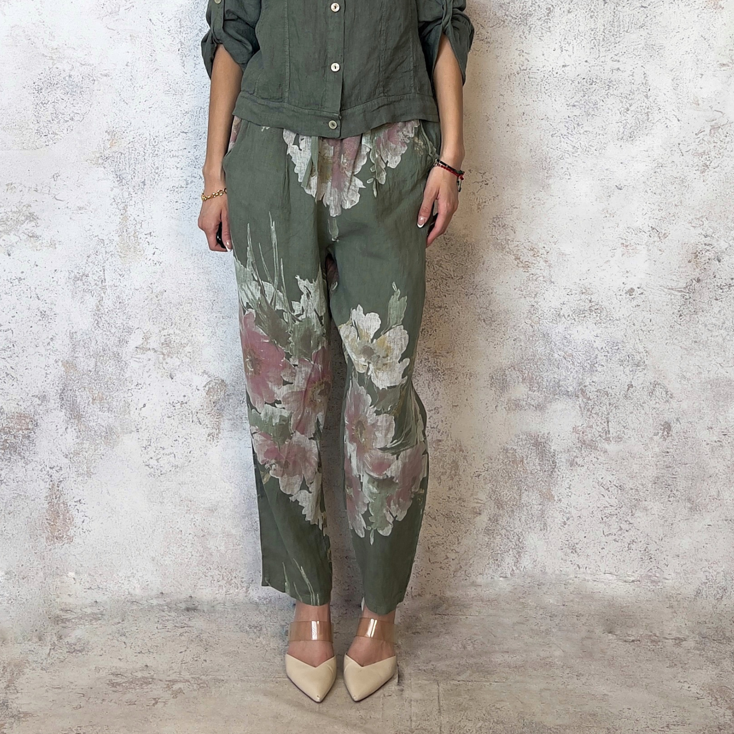 Pantalón lino estampado flores verde